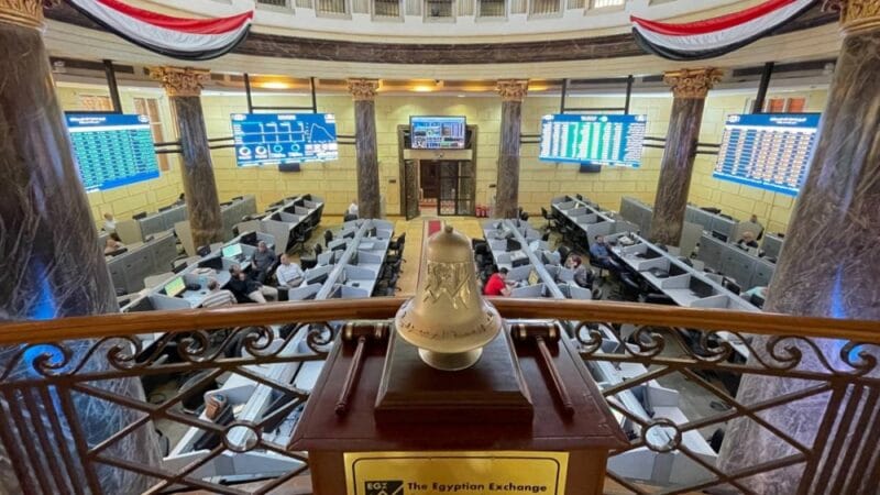 البورصة المصرية تفتح الخميس على تراجع.. EGX30 يتراجع في بداية الجلسة