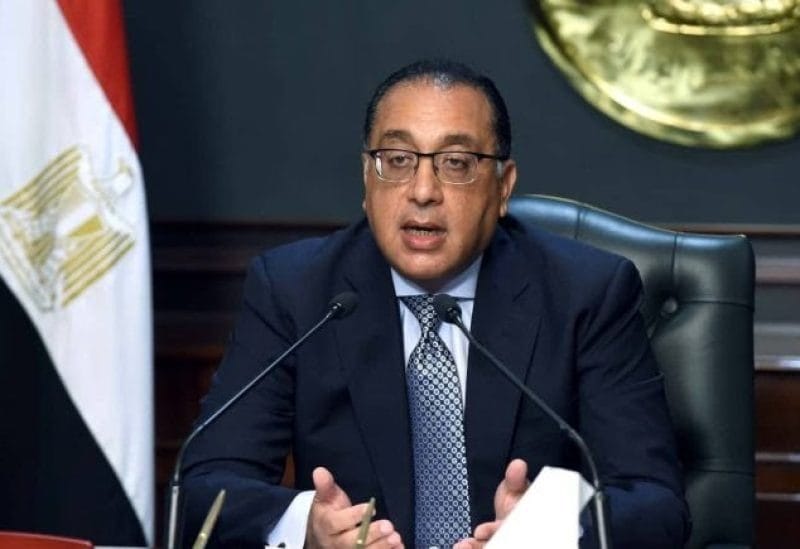 مدبولي: لا انقطاع للكهرباء ولا زيادة في أسعار البنزين