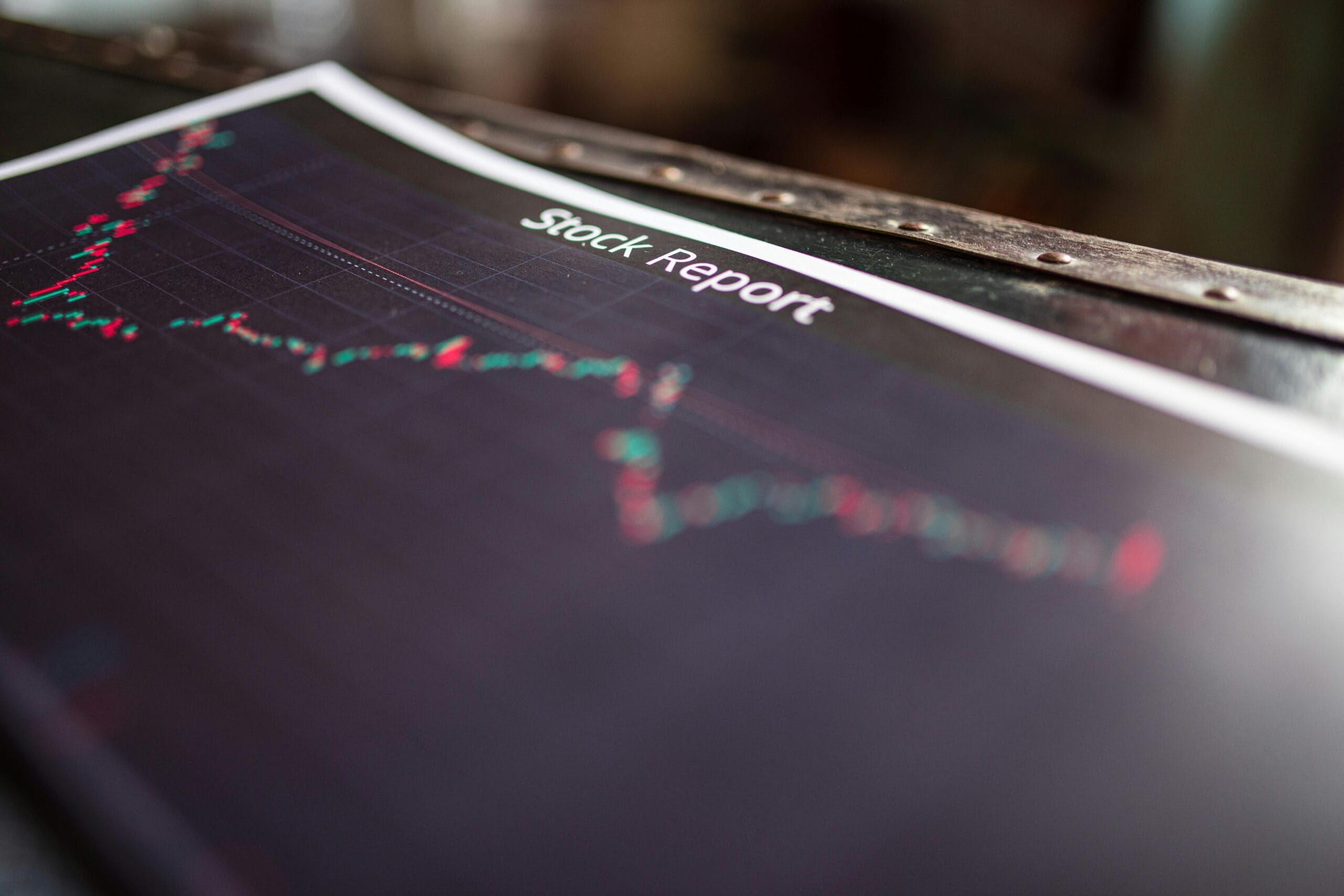 البورصة المصرية تهبط 2.62% أمس وتعود للارتفاع اليوم.. ماذا حدث؟