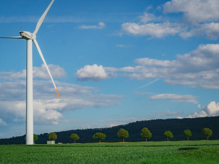 اتفاقية سكاتك 5700 ميغاواط.. هل تُحوّل مصر إلى قوة للطاقة الخضراء في المنطقة؟